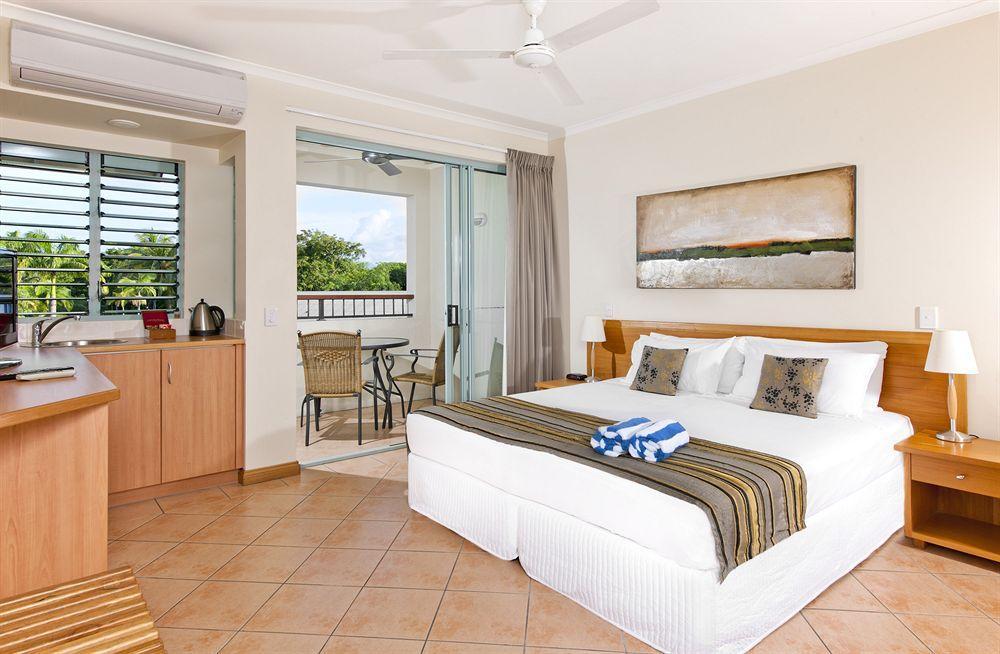 Mantra In The Village Port Douglas Exterior photo