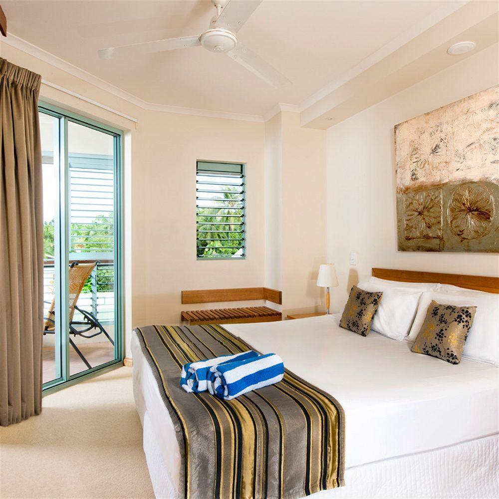 Mantra In The Village Port Douglas Room photo