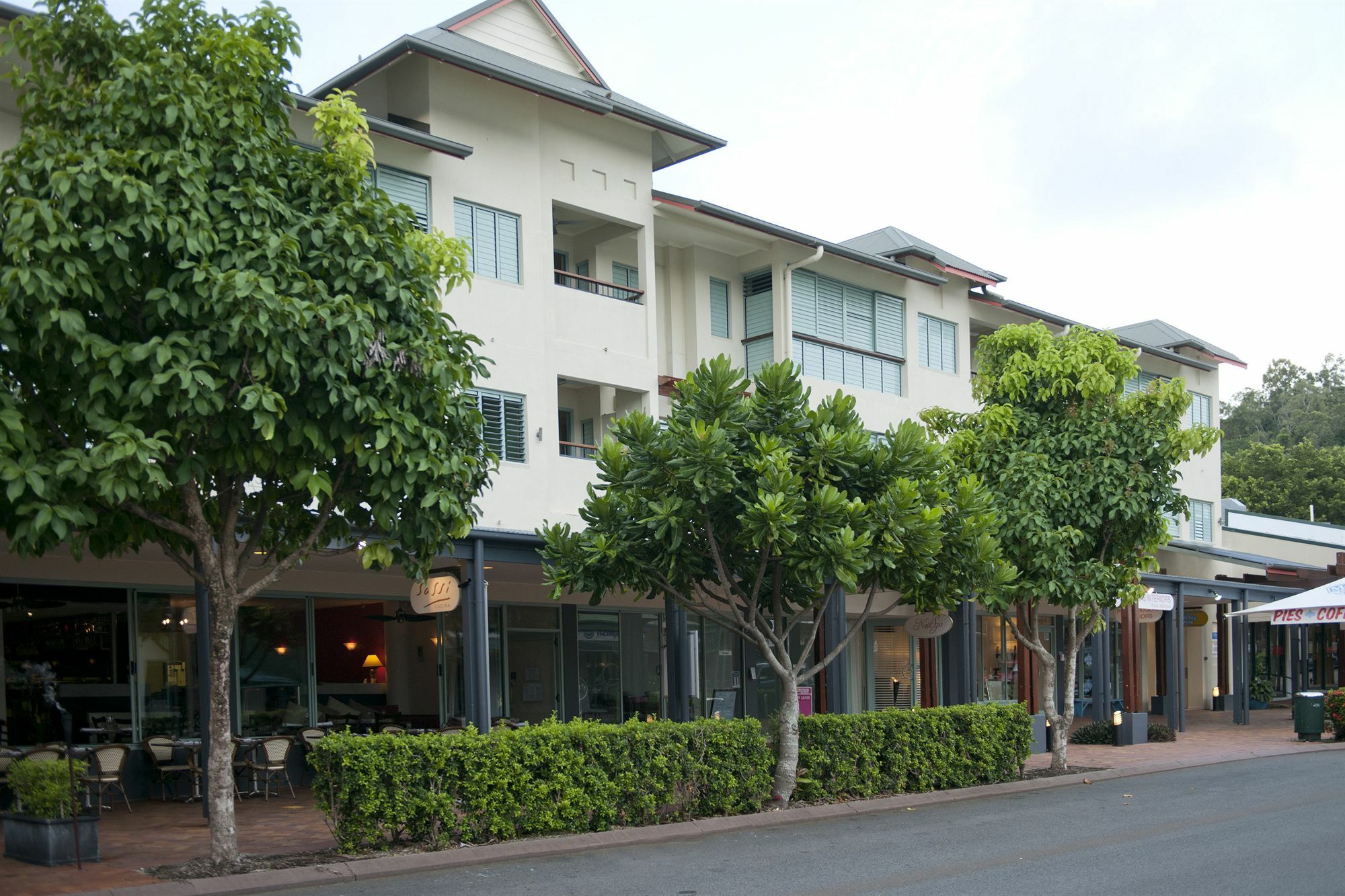 Mantra In The Village Port Douglas Exterior photo
