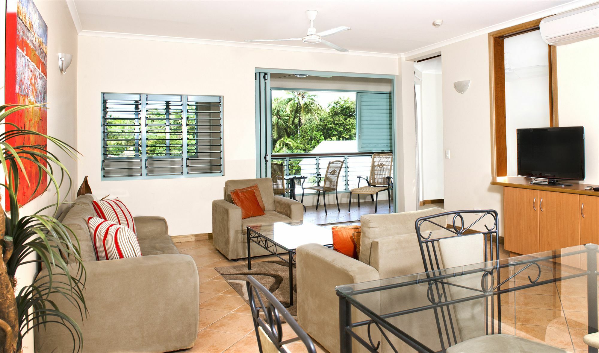 Mantra In The Village Port Douglas Exterior photo
