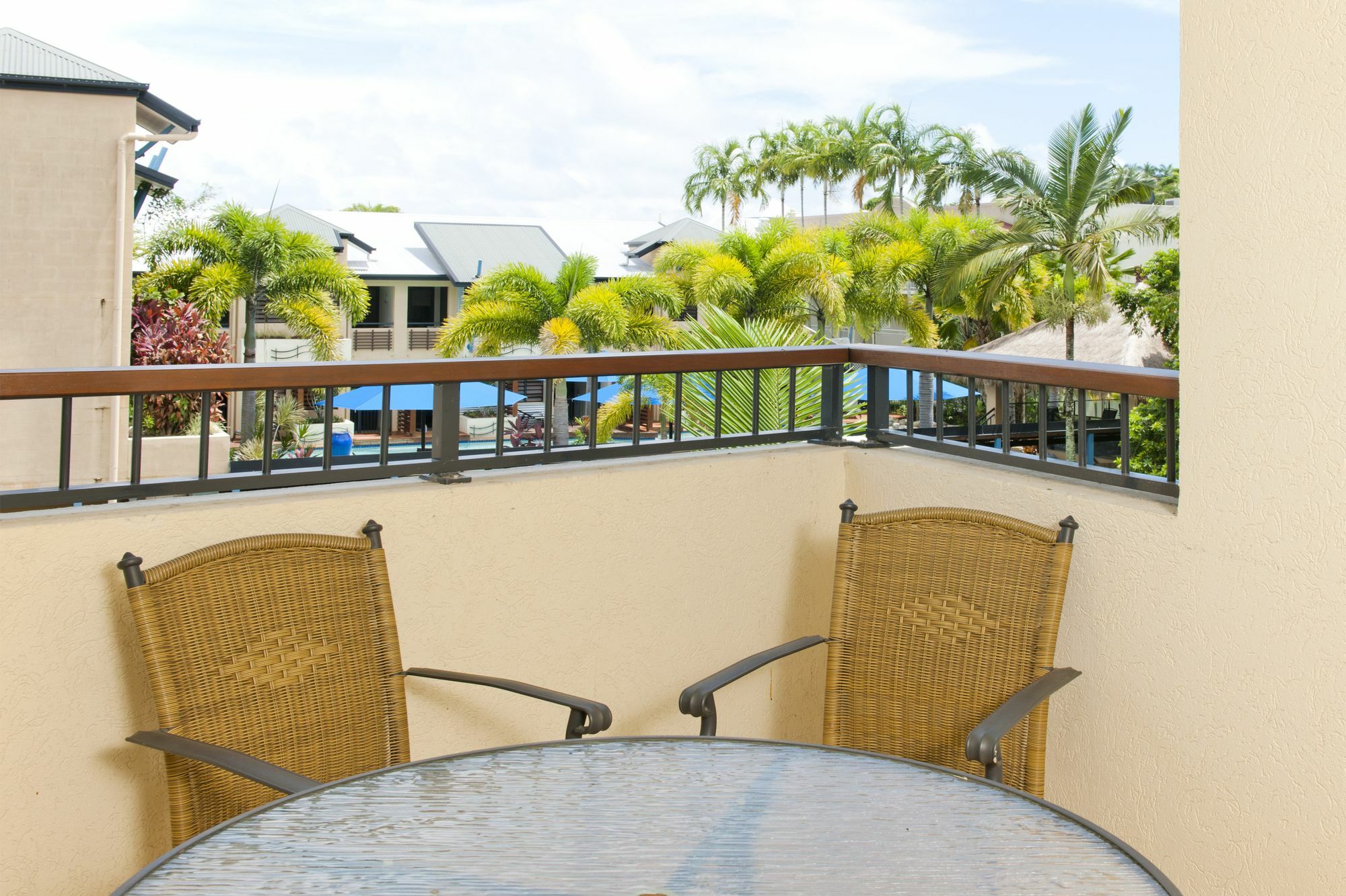 Mantra In The Village Port Douglas Exterior photo